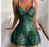 Luxury Plus Size Lace Nightdress – Elegant Women’s Evening Sleepwear with Sophisticated Lace Detailing