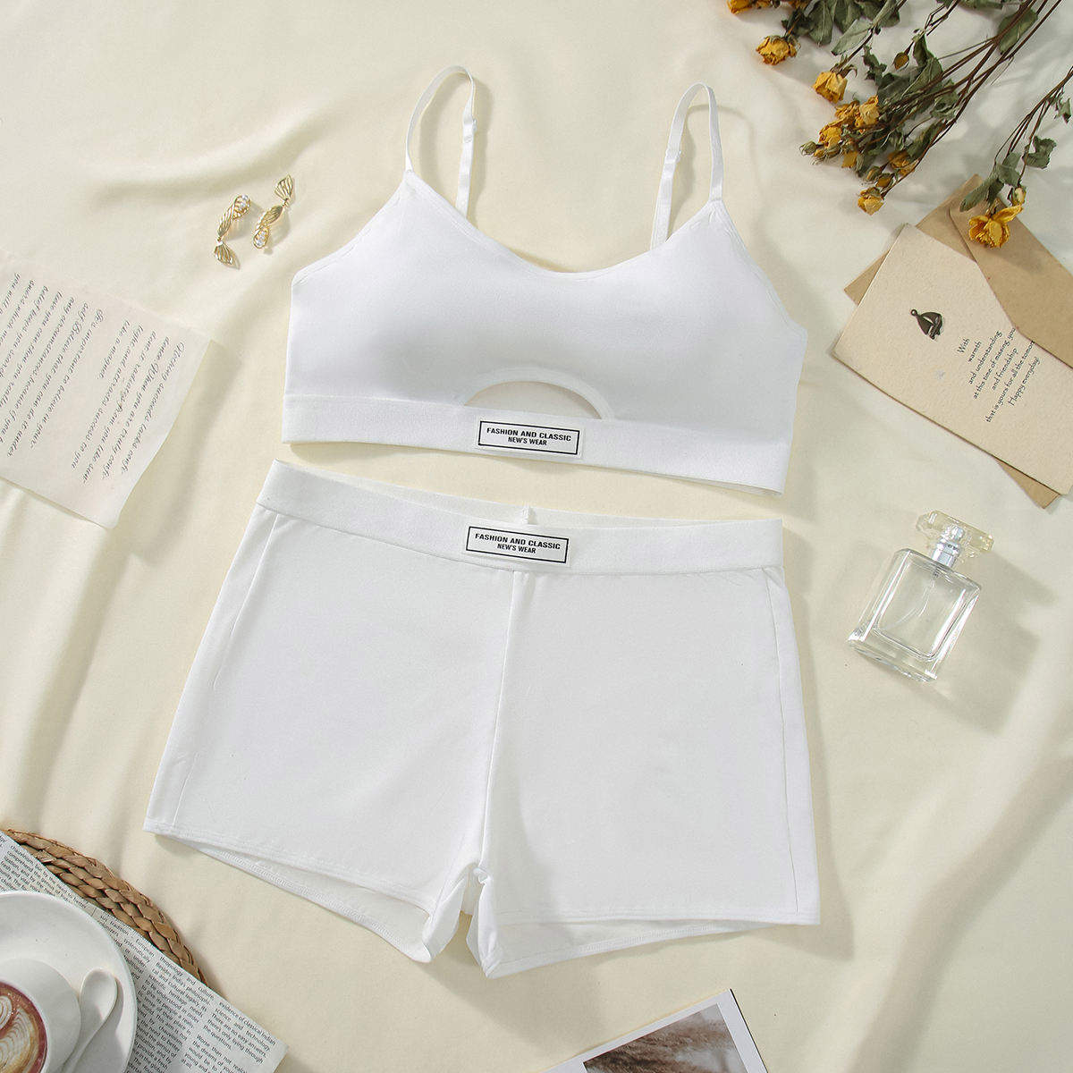 Women's Two-Piece Casual Set Breathable Streetwear Style Lace Collar Slimming Camisole Stretch Knitted Shorts Women's Tank Tops
