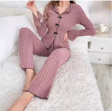 Luxury Autumn/Winter 2-Piece Pajama Set – Elegant Women’s Casual Home Outfit for Sophisticated Loungewear