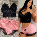 Luxury Lace-Trim Cami & Shorts Set – Elegant Women’s 2-Piece Sleepwear with Alluring Satin Detail