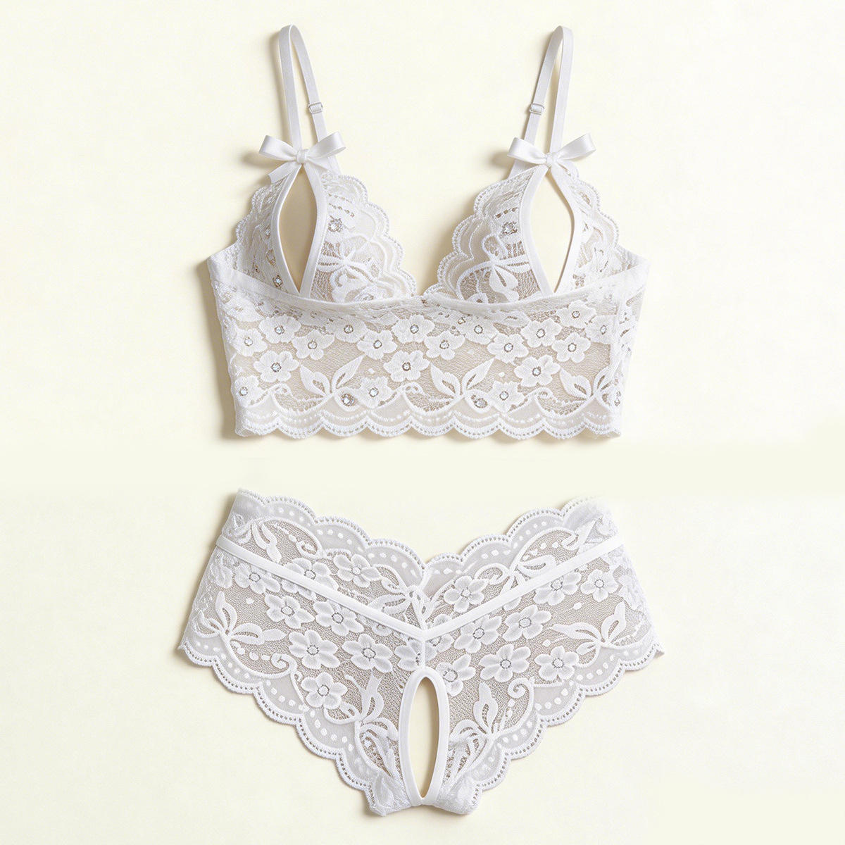 European American Style Sexy Alluring Floral Lace V-neck Open-Crotch Pajama Two-Piece Set