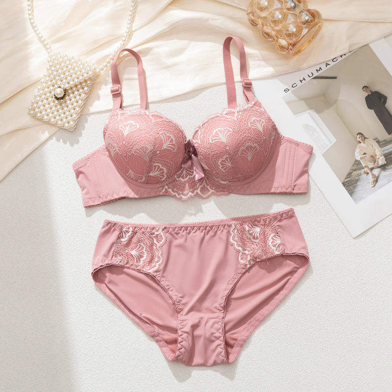 Lace Trim Women's Triangle Panties Lace Sexy Underwear Seamless Breathable Bra Set
