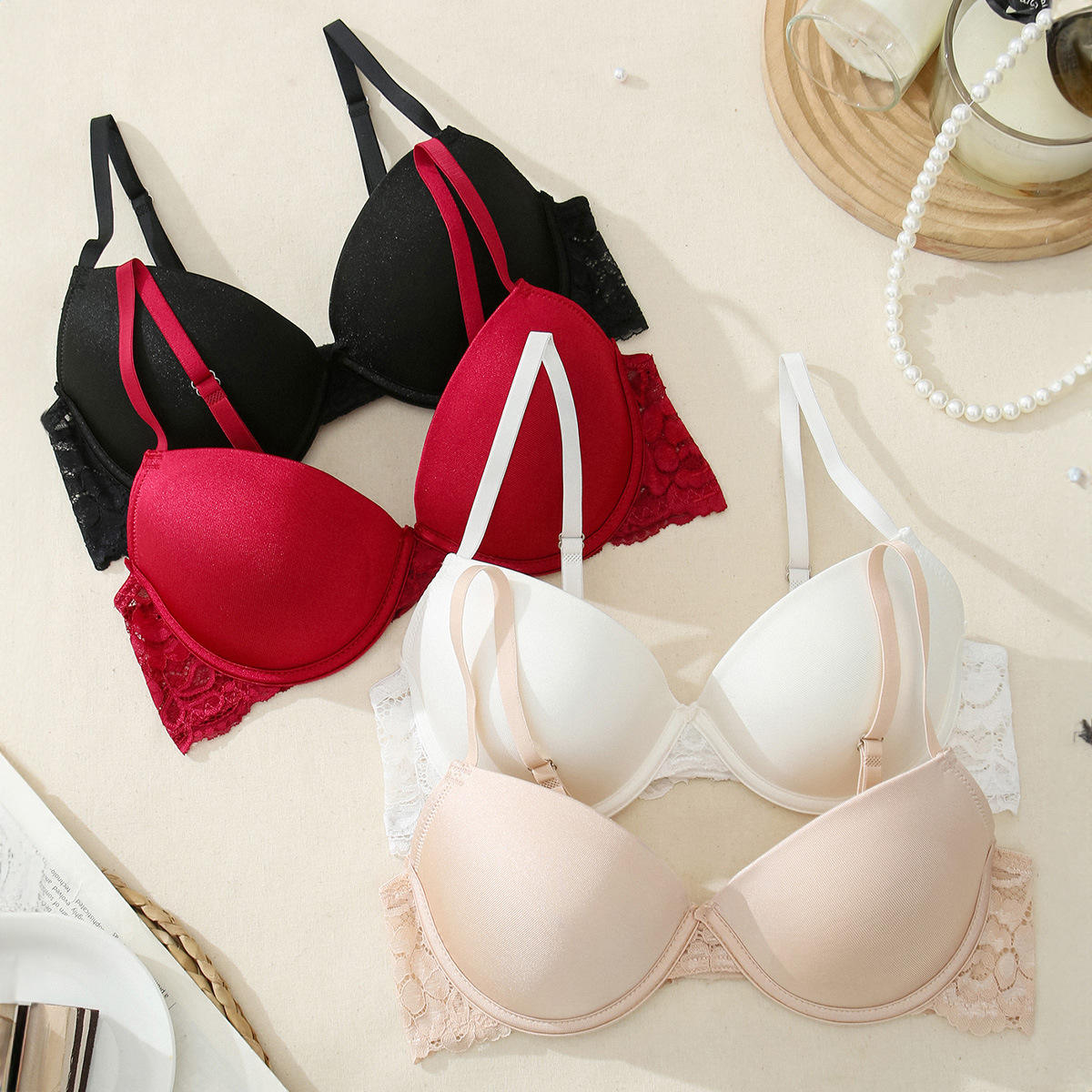 Traceless Deep V-neck Lace Underwear Comfortable Soft Anti-sag Underwire Push up Bra for Women Daily Wear