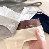 Cotton Underwear Girls Women's Briefs New Bacteriostatic Crotch Lengthened Large Size Mid-waist Panties
