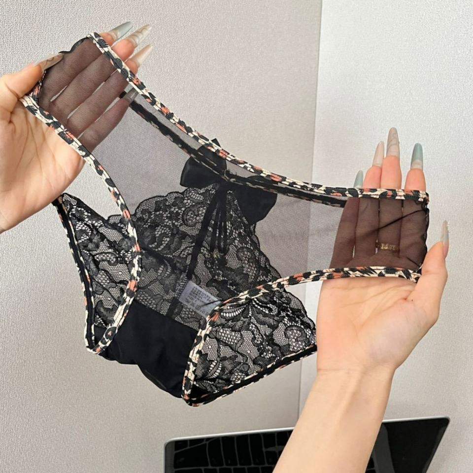 Sexy Floral Jacquard Solid Women's Panties Lace Breathable Pure Desire Design Panties