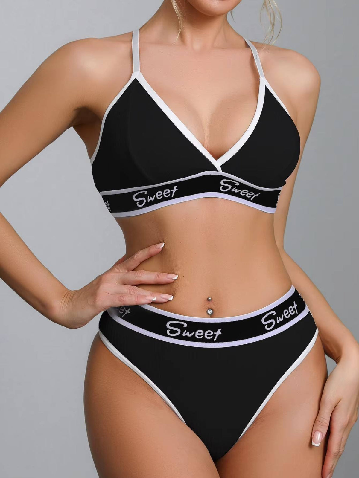 Hot Girl Seamless Bra Panties Mid-Waist Camisole Bra Thong Set Wide Strap Letter Design Bra Set