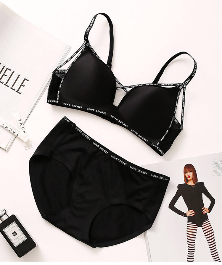 New Design Women's Bra G-String Panty Set Convertible One-Piece Seamless Solid Pattern Waist Sexy Padded Underwear for Girls